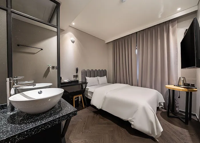 Отель Songpa Boutique Xym 3*